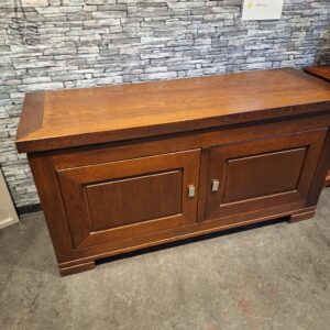 Mooi compact dressoir kastje
