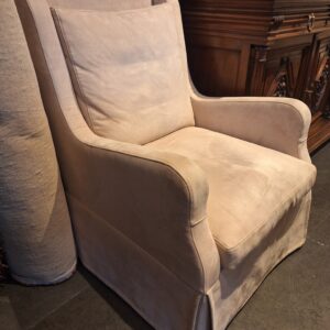 Fijne creme kleurige fauteuil