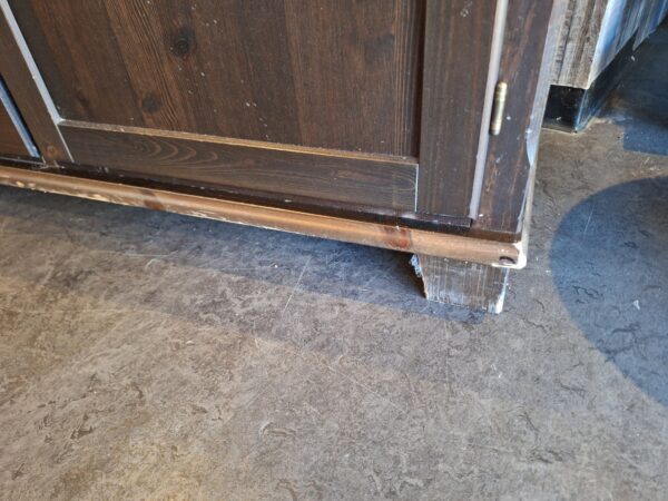 Leuke TV kast / dressoir kast met veel opbergruimte - Afbeelding 4