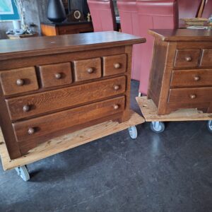 Set van 3 ladekasten, massief eiken