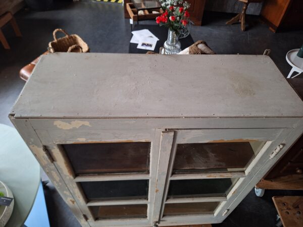 Toffe hangkast brocante met planken - Afbeelding 4